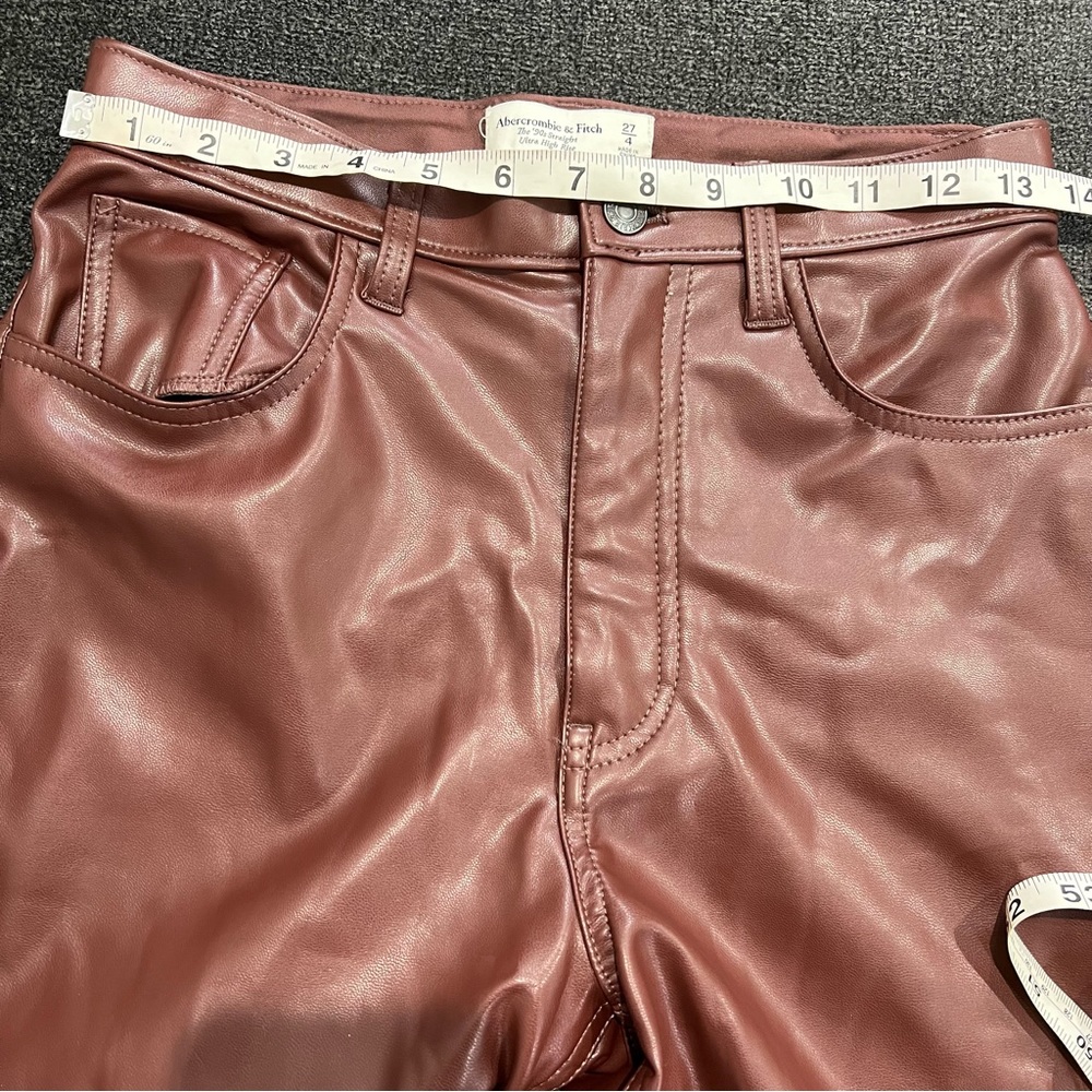 Abercrombie & Fitch Vegan Leather 90s Straight Pants Burgundy Size 4 - Picture 7 of 10